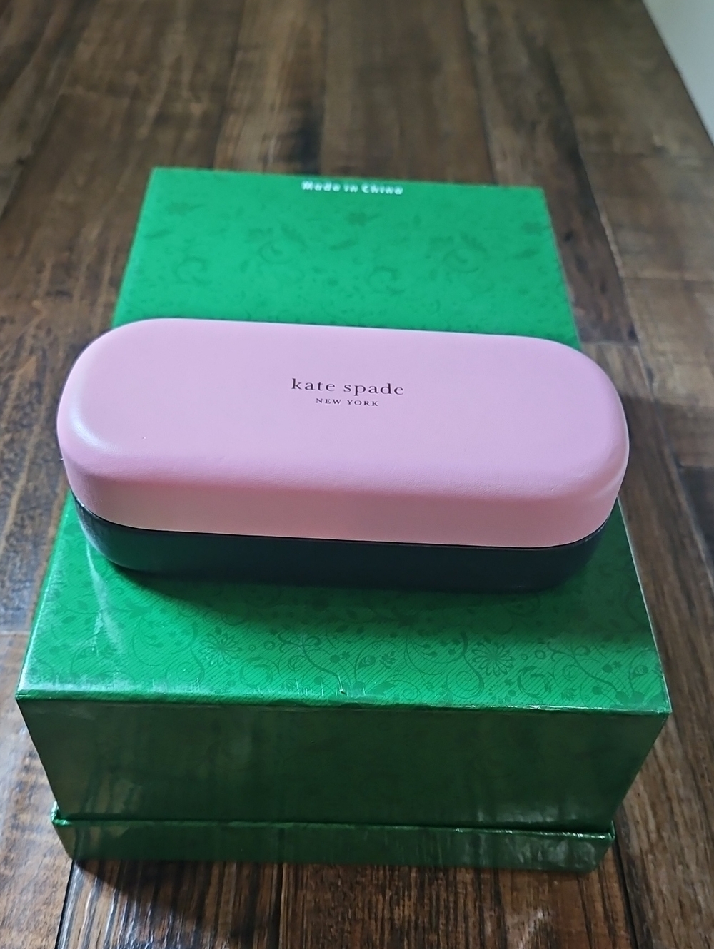 kate spade Pink and Hunter Green Hard Eyewear Case